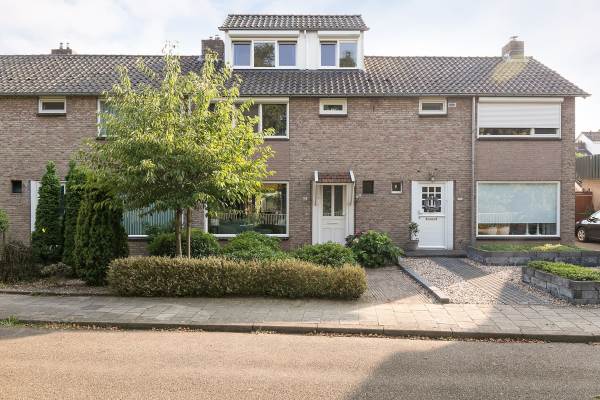 Woning Lizzy Ansinghlaan 14 Almelo