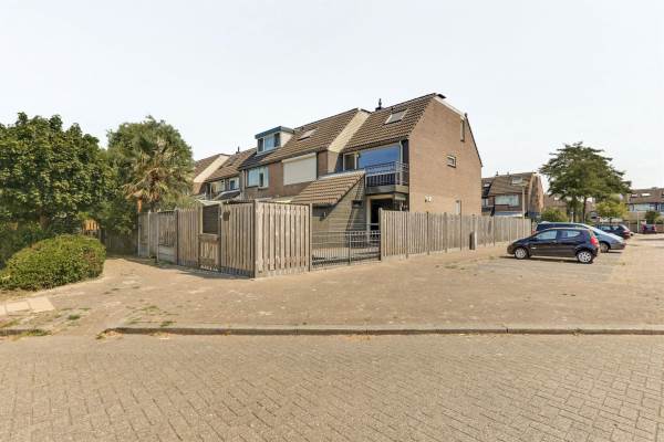 Woning Fuikhoren 15 Hellevoetsluis