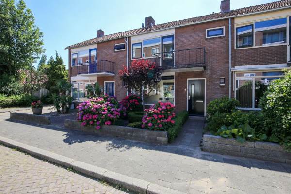 Woning Cort van der Lindenstraat 4 Apeldoorn