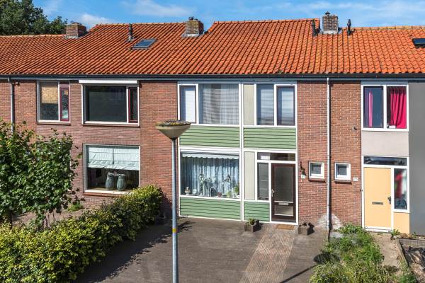 Woning De Ruyterstraat 37 Nijkerk