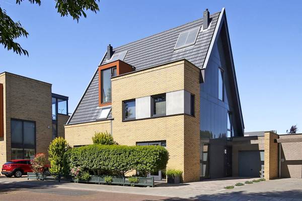 Woning Lakenhallen 68 Hoofddorp