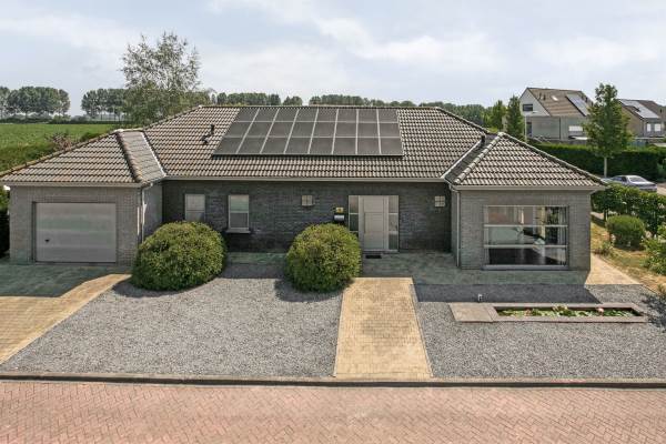 Woning Mgr. F. Janssenstraat 4 Vogelwaarde