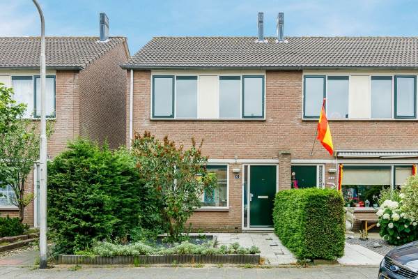 Woning Adriaan G. Smitstraat 15 Alblasserdam
