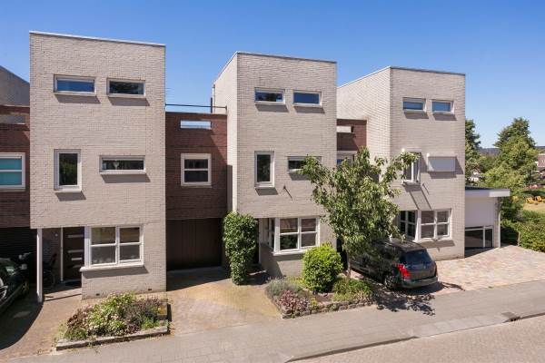 Woning Twaalf Apostelen 51 Tiel