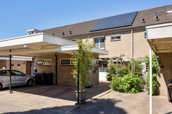 Woning van Deelestraat 19 Goor