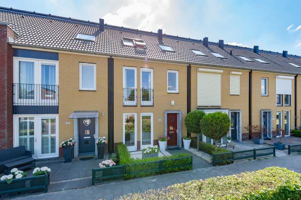Woning Fanny Blankers-Koenlaan 105 Hoofddorp
