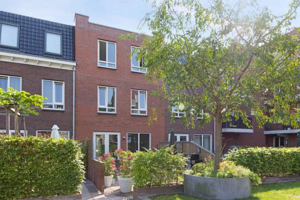 Woning Hoge Rijndijk 4 Woerden