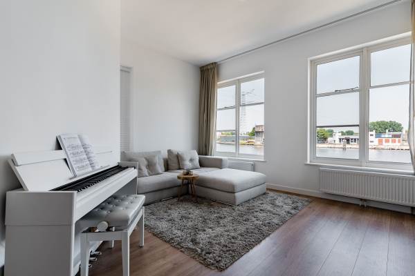 Woning Westzijde 406 Zaandam