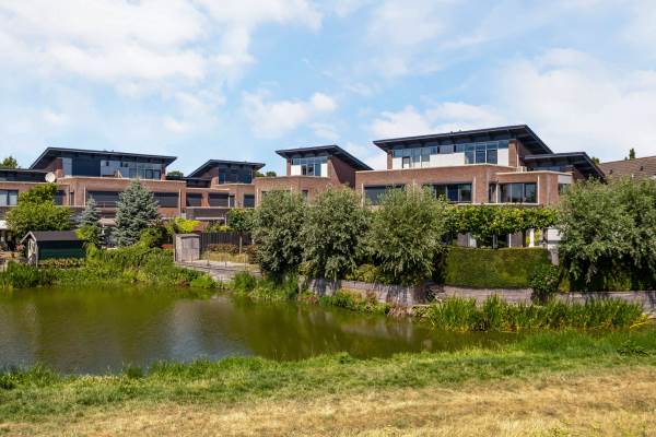 Woning Walraven van Hallstraat 10 Zwijndrecht