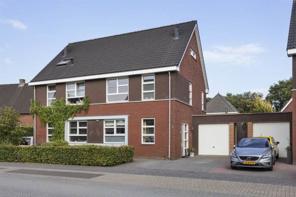 Woning Betje Wolfflaan 5 Harderwijk