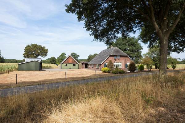 Woning Voordesdijk 1 Markelo