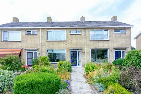 Woning Ljurkstrjitte 10 Stiens