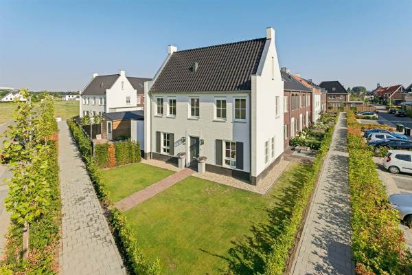 Woning Meester N J van Riemsdijkstraat 22 Kesteren