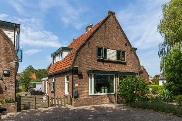 Woning IJweg 115 Zwanenburg