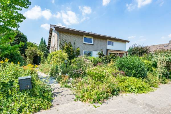 Woning Steinhartstraat 28 Sweikhuizen