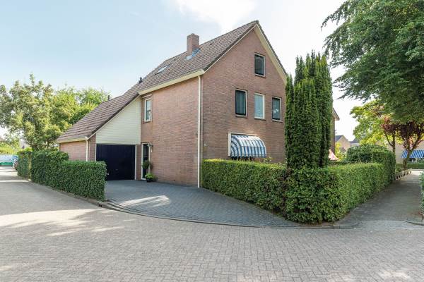 Woning Beukenlaan 16 Rouveen