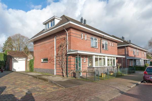 Woning Nieuwe Kerklaan 8 Huizen