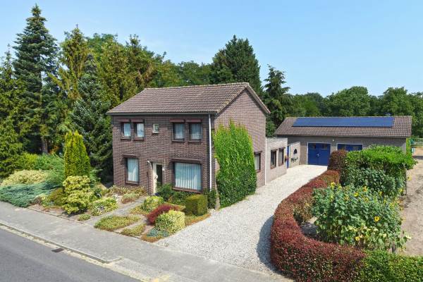 Woning Walk 12 Heythuysen