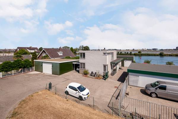 Woning Veersedijk 211 Hendrik-Ido-Ambacht