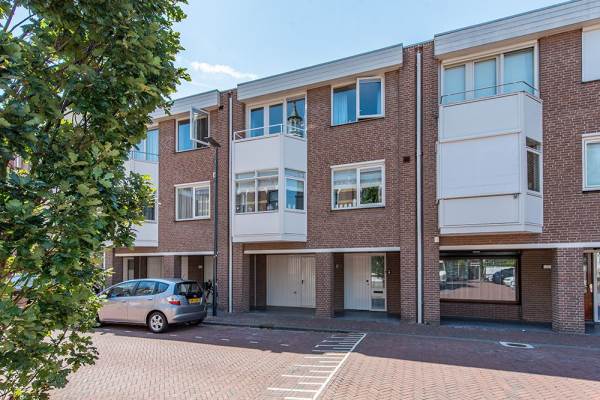 Woning Raadhuisstraat 205 Alphen aan den Rijn