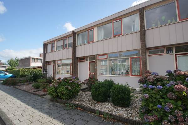 Woning De van der Schuerenstraat 14 Steenwijk
