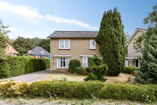 Woning Prinsenlaan 1 Emmen