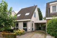 Woning Merketon 15 Uden