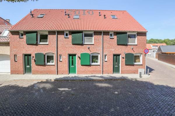 Woning Kerksingel 54 Ooltgensplaat