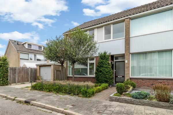 Woning Molenbeekstraat 22 Roosendaal