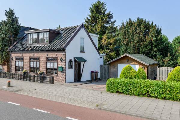 Woning Nieuwemeerdijk 84 Badhoevedorp