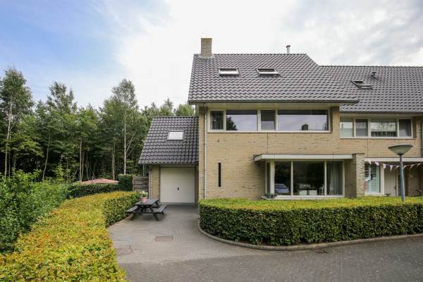 Woning Razeil 36 Almere