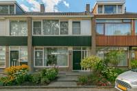 Woning Warmoeziershof 53 Hendrik-Ido-Ambacht