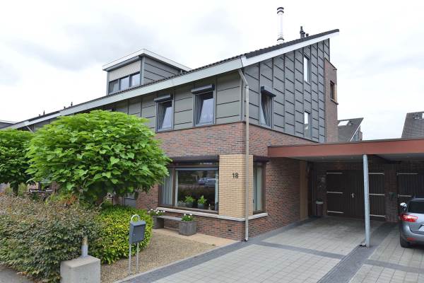 Woning J.A.Middelhuisstraat 18 Haaksbergen