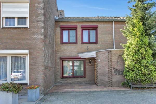 Woning Joostveld 4 Roosendaal
