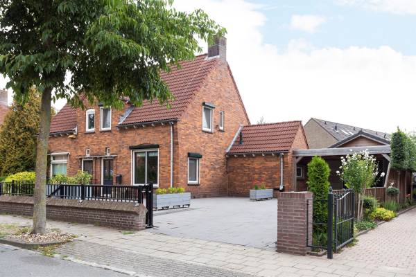 Woning Dr. Haverkorn van Rijsewijkweg 15 Renkum