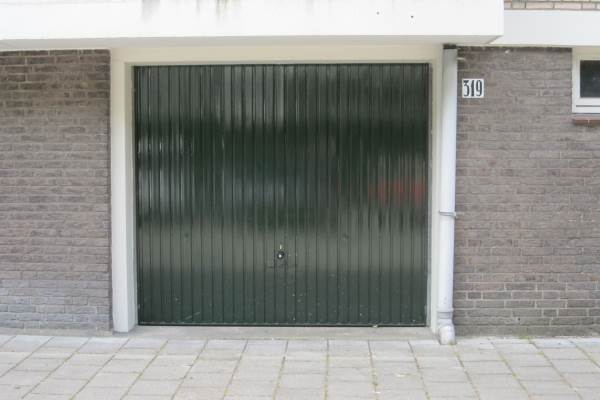 Garage Smaragdhorst 319 Den Haag