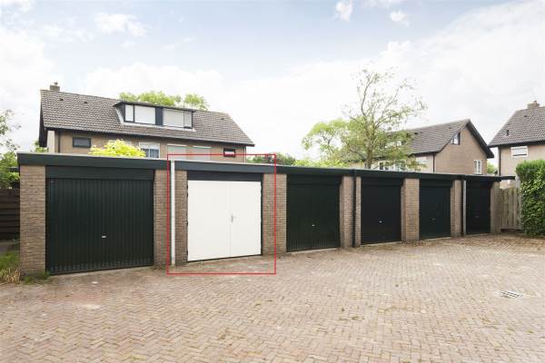 Garage Duinroos 8 Leusden