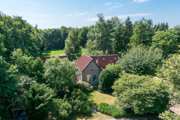 Woning 10e Wyk 8 Hoornsterzwaag