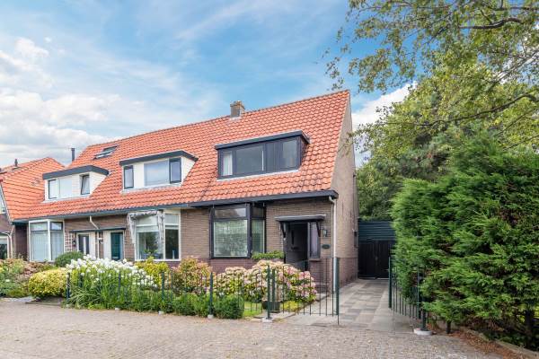Woning Middel 64 Westzaan