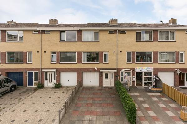 Woning Eikenlaan 8 Spijkenisse