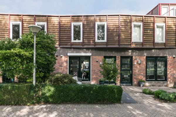 Woning Van der Graaffmarke 5 Zwolle
