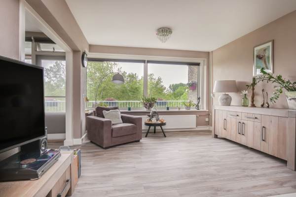 Woning Cornelis Bloemaertsingel 100 Rotterdam