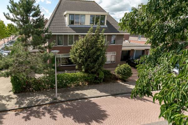 Woning Rondostraat 24 Hellevoetsluis