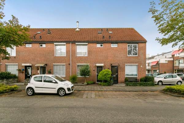 Woning Zadelmaker 4 Alphen aan den Rijn