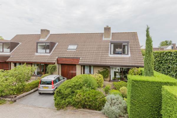 Woning Anna Kaulbachhof 4 Driehuis Nh