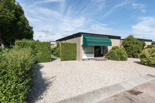 Woning Linnaeusdreef 1 Breukelen