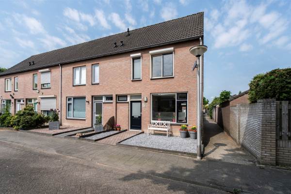 Woning Stippelmot 15 Oss