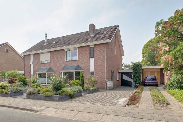 Woning Meidoorn 8 Heino