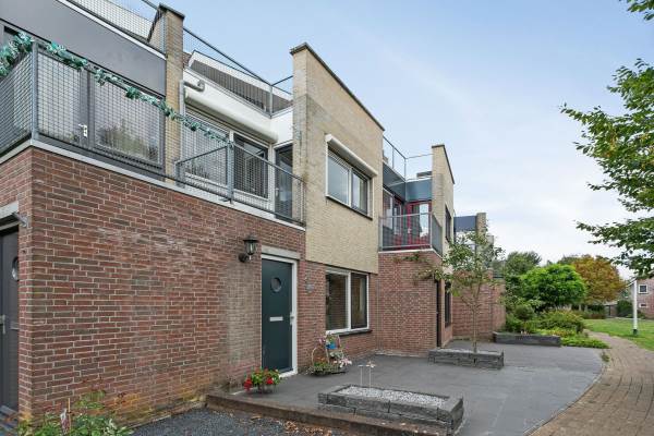 Woning Jasmijnberg 21 Roosendaal
