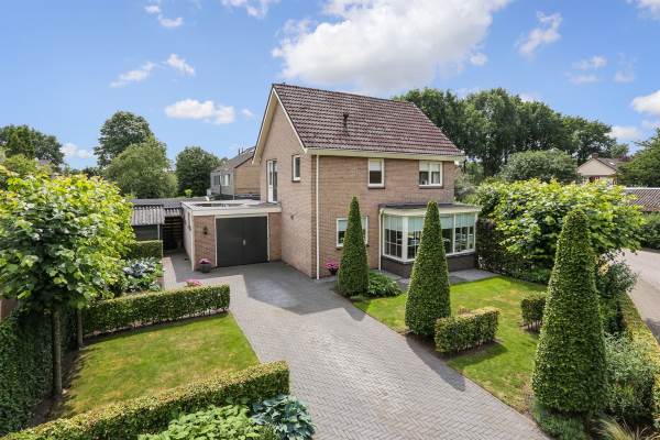 Woning Pr.Clauslaan 48 Nieuwleusen